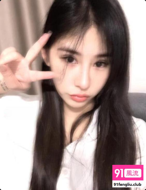 大长腿风骚美女